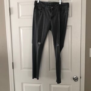 Old Navy. Size 16. Grey jeans.